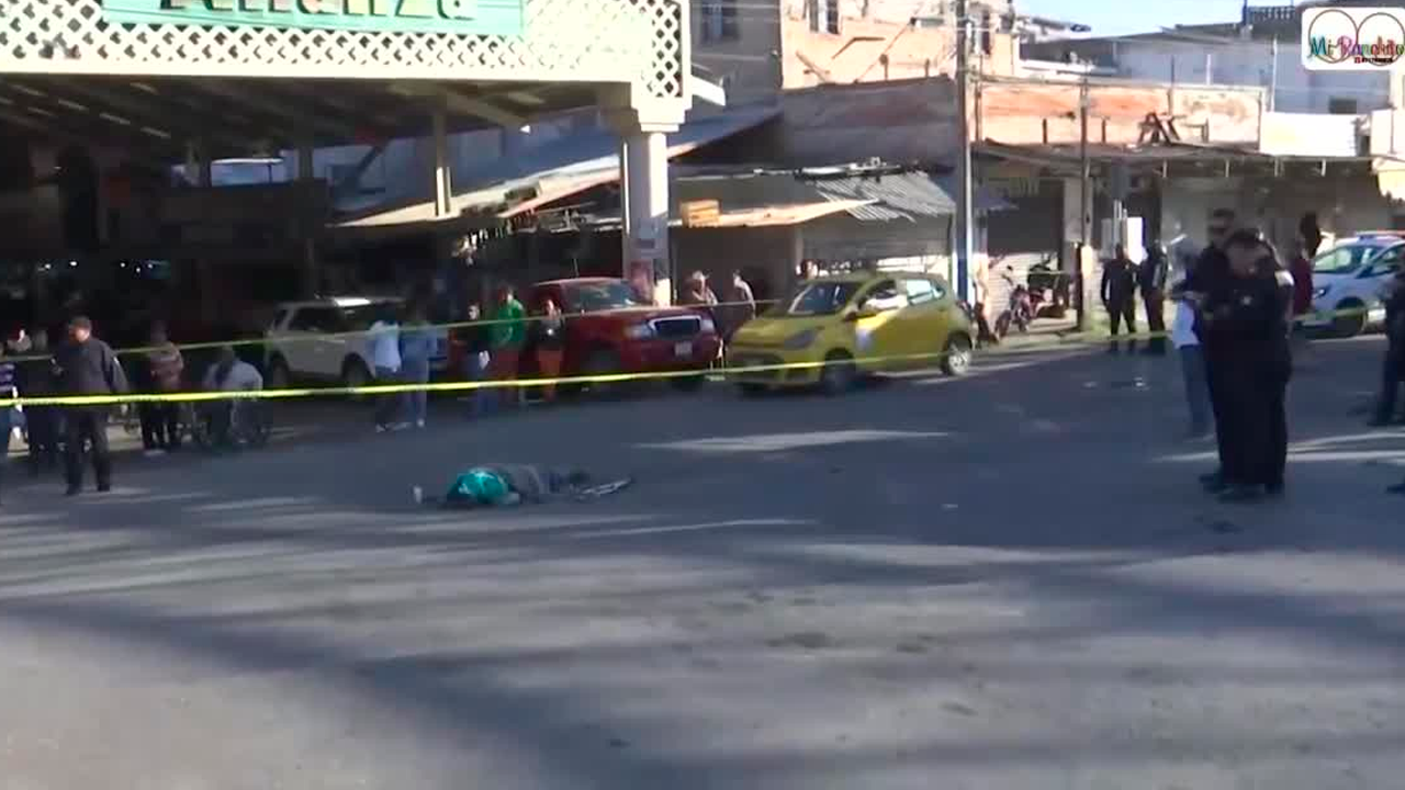 Un hombre perdió la vida luego de ser arrollado por un camión de transporte público en las inmediaciones del mercado Alianza de Torreón.