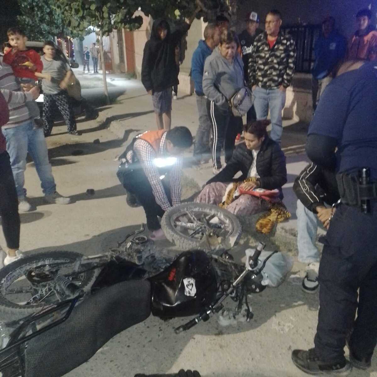 Personas afectadas tras choque.