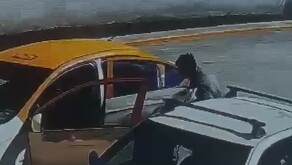 El taxi no tenía placas