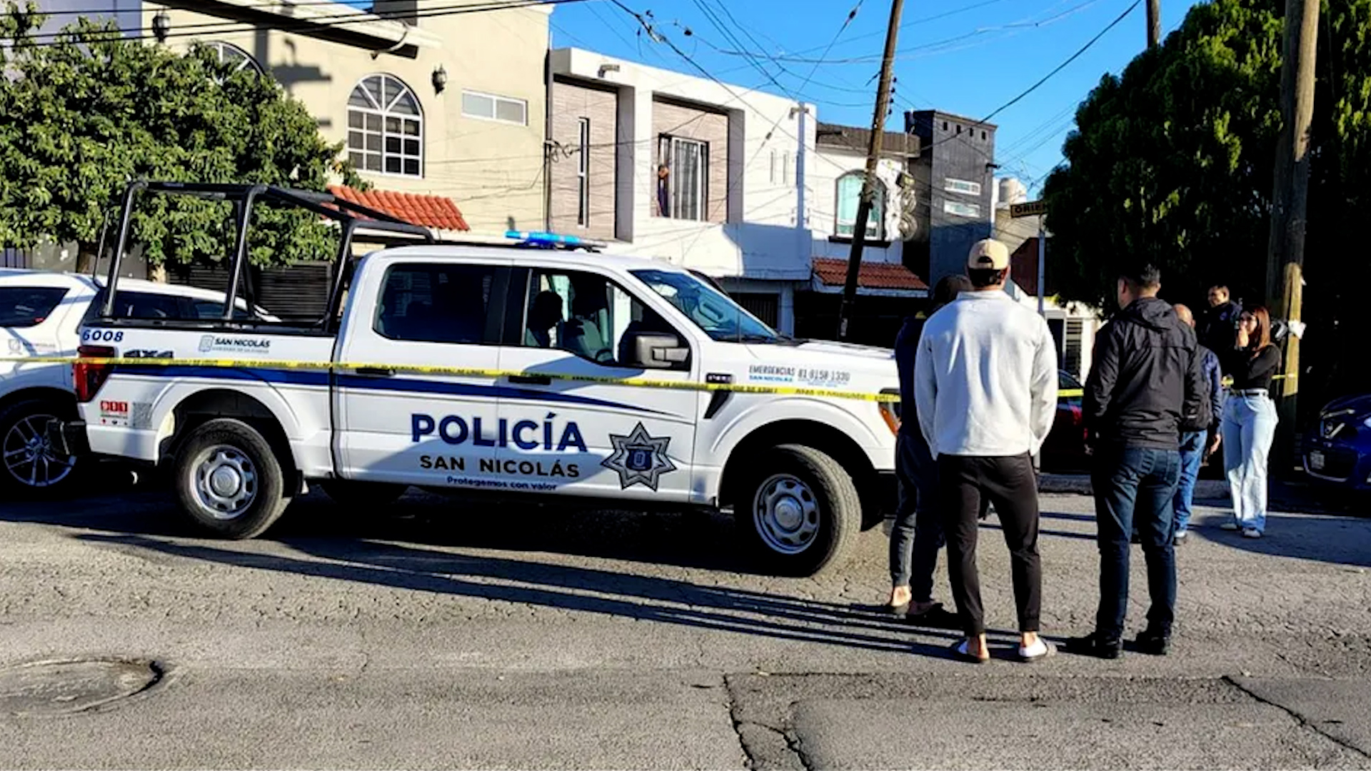 A pesar de las múltiples detonaciones por arma de fuego el caso fue reportado cinco horas después de los hechos. Autoridades investigan los hechos.