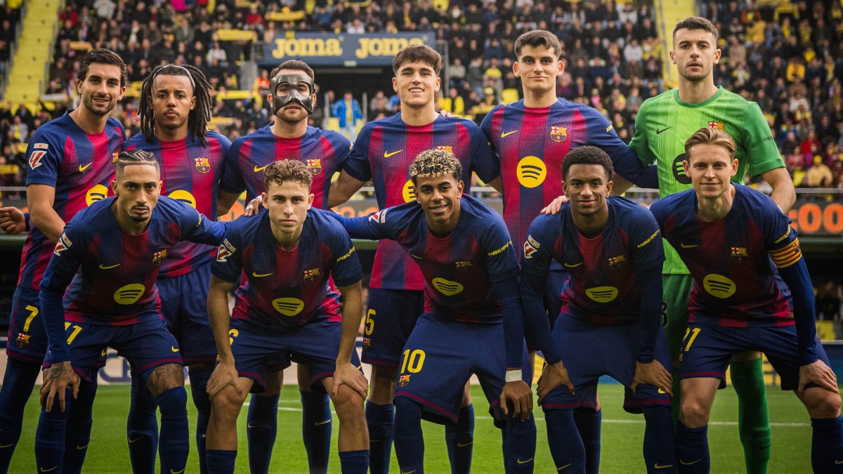 Equipo del FC Barcelona durante el juego contra el Villarreal.