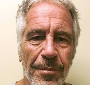 Jeffrey Epstein foto de cara