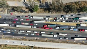 Tráfico en la autopista México-Puebla, que se aprecia desde vista aerea.