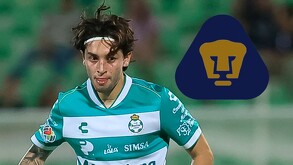 Jordan Carrillo en un partido vistiendo los colores de Santos Laguna en Liga MX.