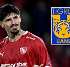 Kevin Lomónaco vistiendo la camiseta del Independiente de Argentina.