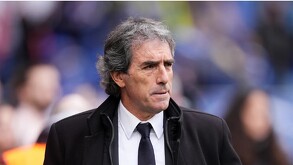 Guillermo Almada con el Real Oviedo.