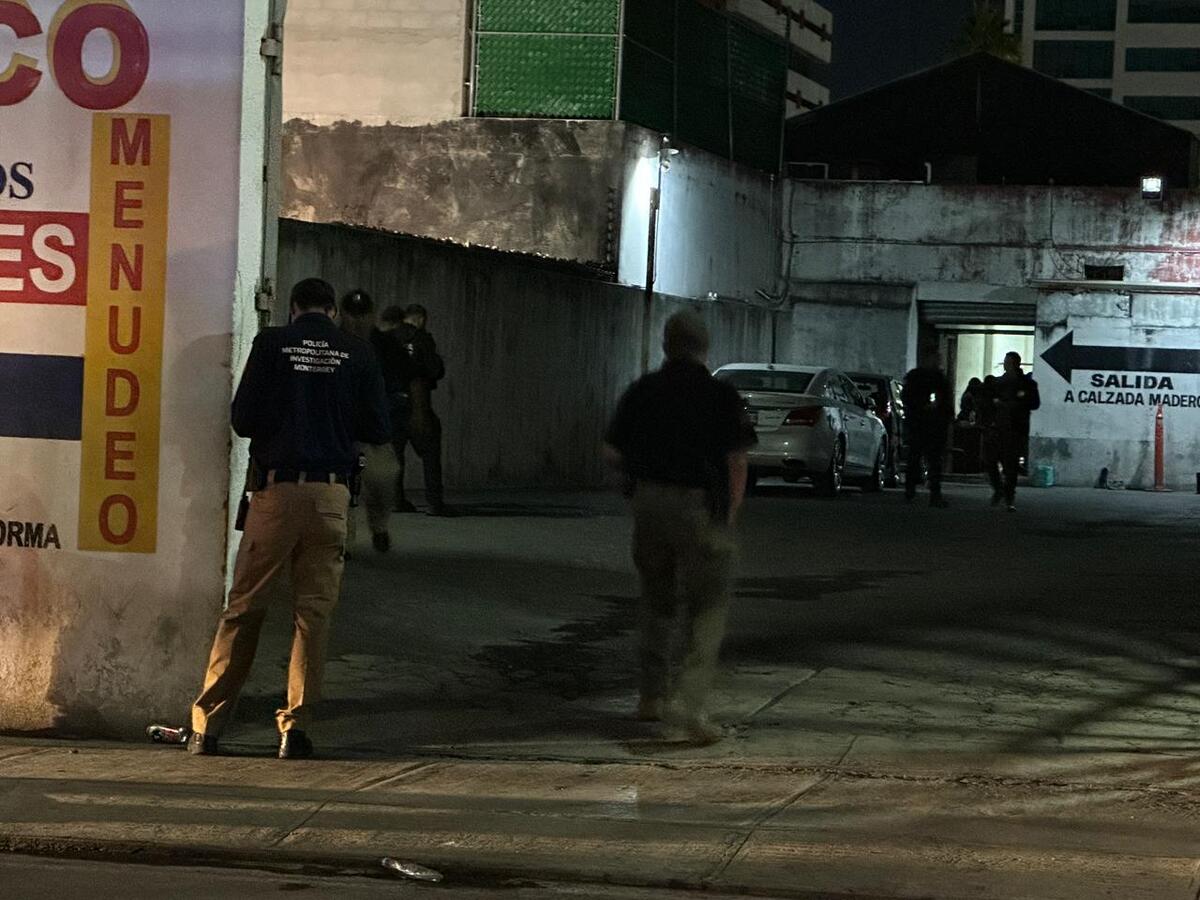 Movilización de ministeriales en Centro de Monterrey.