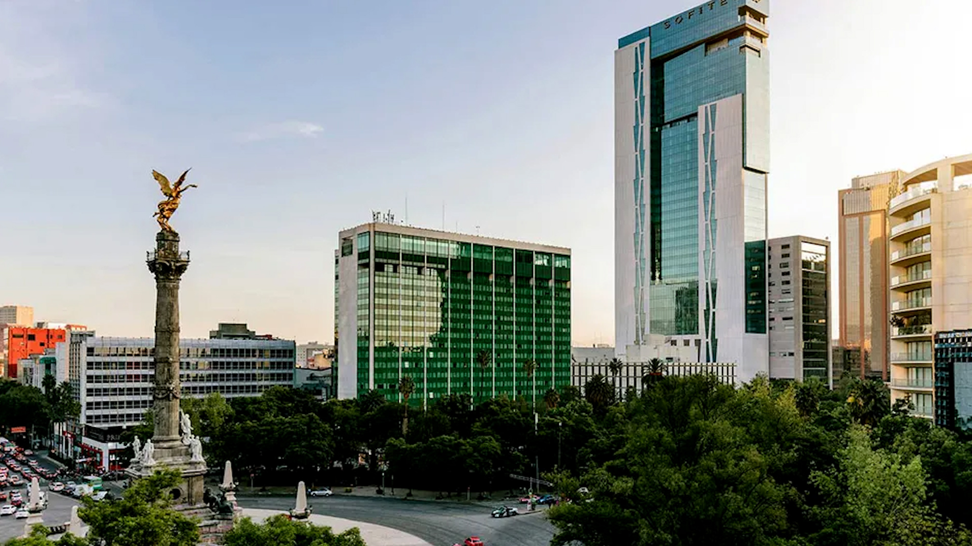 Turistas y habitantes de la Ciudad fueron sorprendidos por la falta de comercio ambulante.