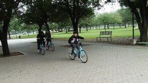 Diversas familias se dieron cita desde muy temprano en el Parque Fundidora