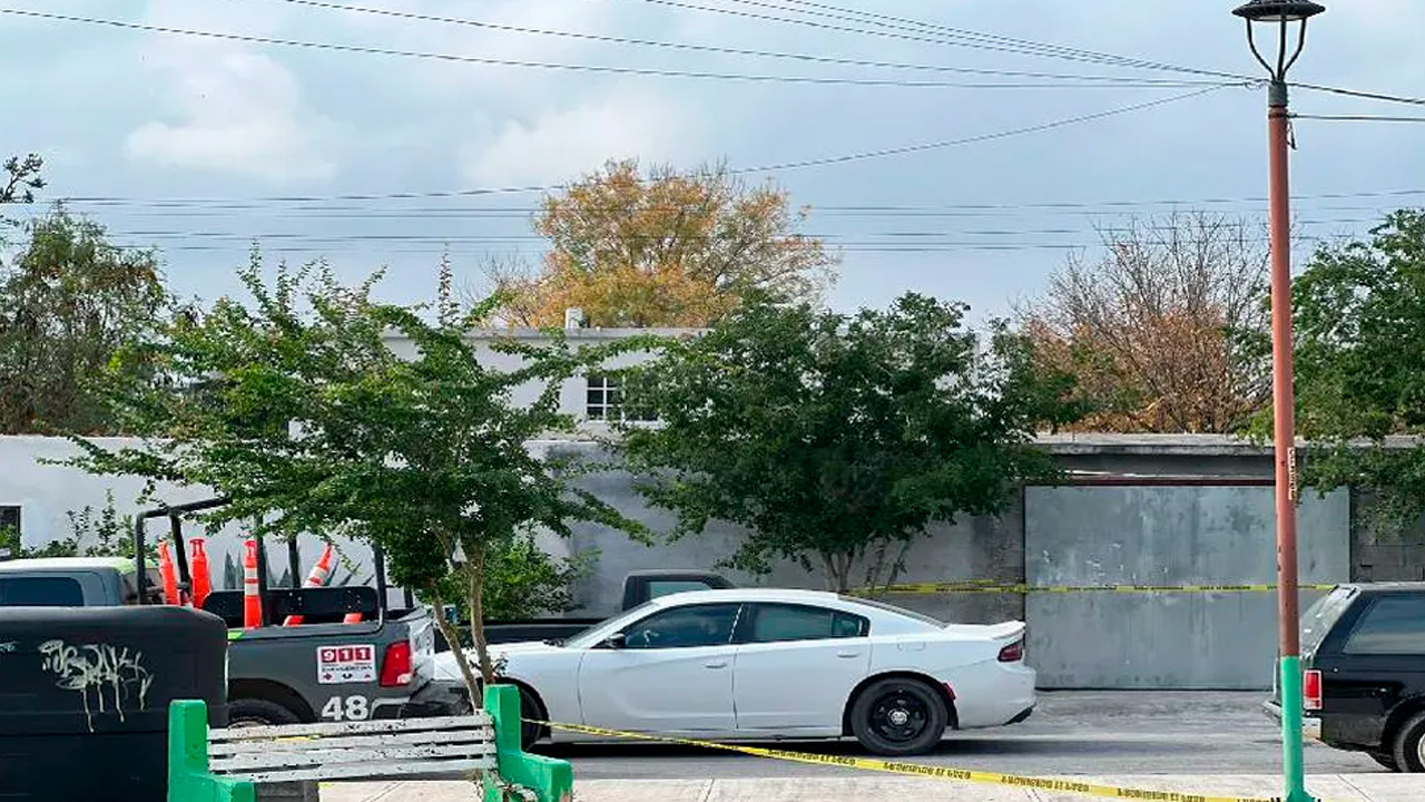 Un hombre fue asesinado presuntamente a manos de sus propios hermanos durante la madrugada de este jueves, en Ciénega de Flores, Nuevo León.