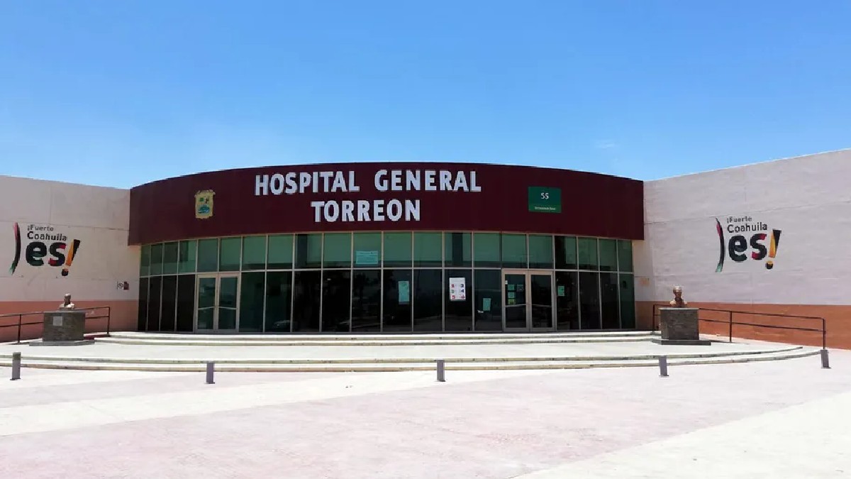 Hospital General de Torreón, donde fue atendido un joven baleado por una pelea familiar.