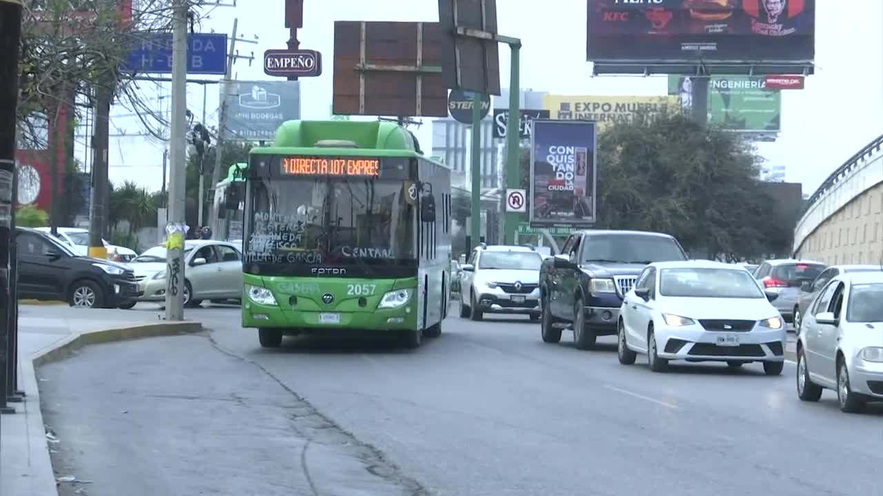 Más de 30 rutas urbanas y el Metrorrey operarán con horario especial los días 24 y 25 de diciembre.