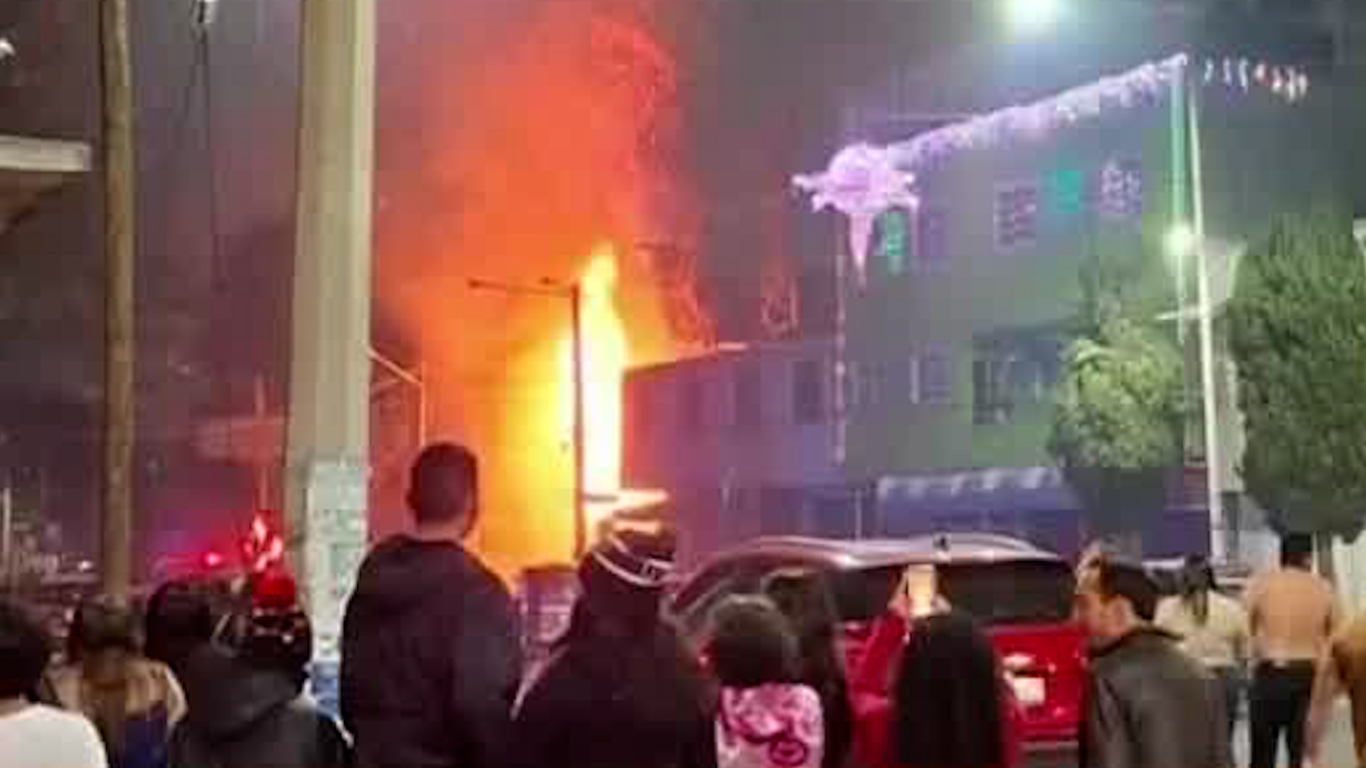 El hombre de 22 años tuvo que trasladarse por su propia cuenta a una unidad médica, pues la ambulancia nunca llegó.