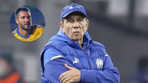 Jean-Louis Gasset dirigiendo en un partido de Marsella, equipo de la Ligue 1 en Francia.