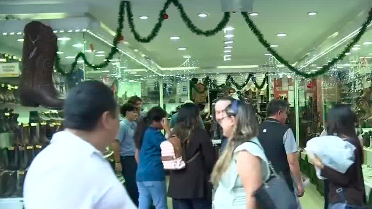 La Profeco informó que durante el operativo Fiestas decembrinas 2025 logró recuperar más de 653,000 pesos para consumidores.