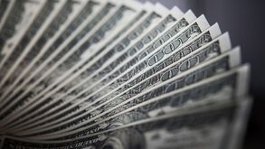 dólar estadunidense