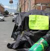 un contenedor de basura en la ciudad de puebla