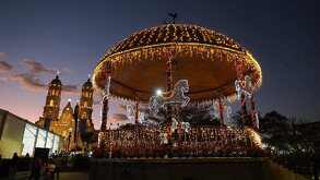 Carrusel de Zapopan durante la noche