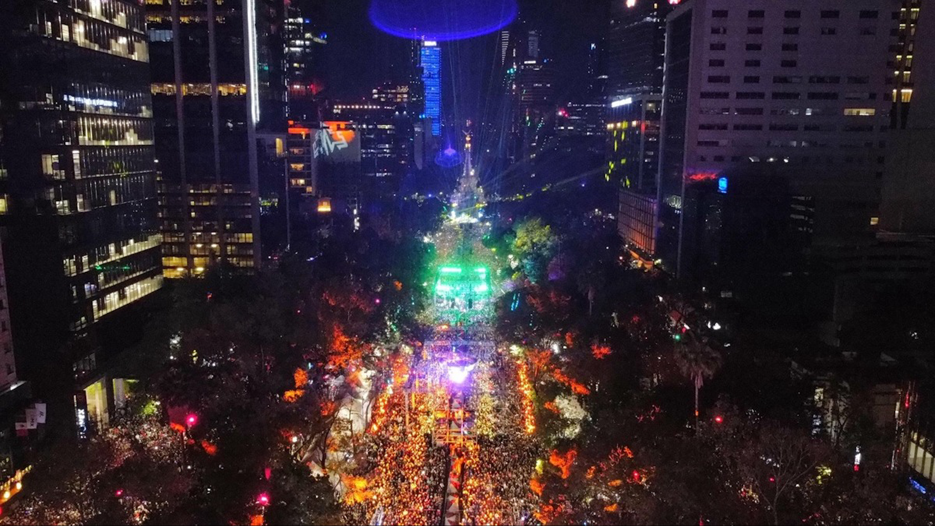 CDMX se prepara para recibir el 2026 con 'la fiesta electrónica más grande del mundo'. Reportan cierres viales en Paseo de la Reforma entre la Diana y el Ángel.