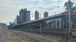 Usuarios de la Línea 4 del Tren Eléctrico en Jalisco reconocen la reducción en tiempos de traslado, pero cuestionan el aumento a la tarifa ante obras pendientes