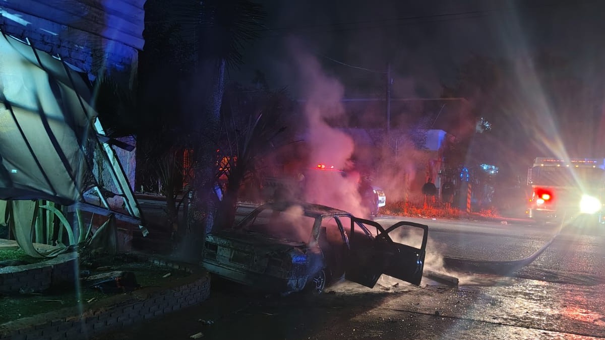 Fotografía del siniestro ocurrido en la madrugada.