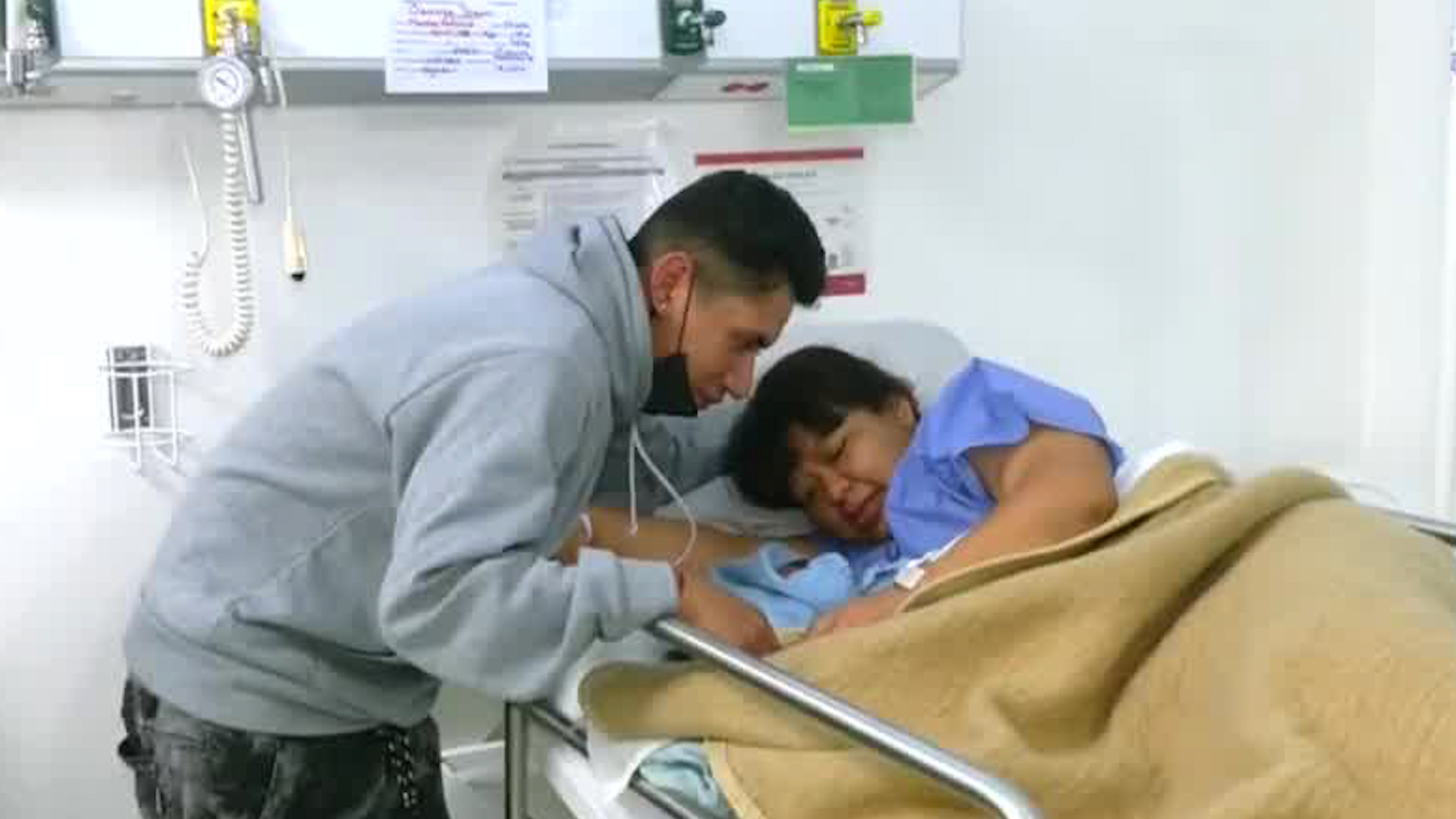 La menor de nombre Wendy pesó 3.04 kilogramos y midió 50 centímetros.