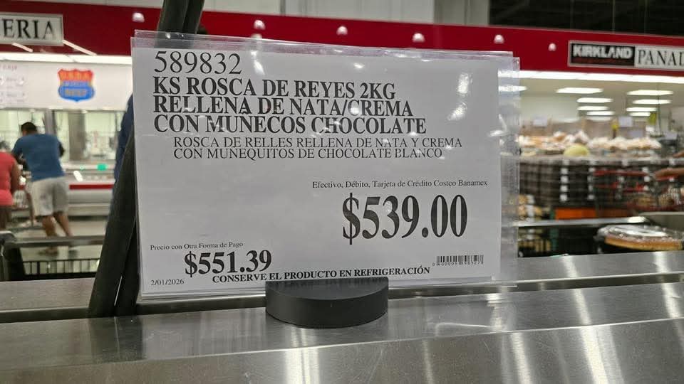 Foto de los precios de la rosca de reyes en Costco de Guadalajara y Puerto Vallarta
