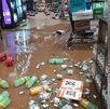 Imágenes del temblor en Acapulco Guerrero, tiendas destrozadas y gente desalojando zonas.
