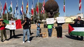 Colectivo regio protesta en pro de Venezuela tras intervención de Trump