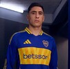 Miguel Merentiel durante la presentación del jersey conmemorativo de Boca Juniors para el Mundial de Clubes 2025.