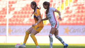 Necaxa vs Tigres Femenil desde el Estadio Victoria.
