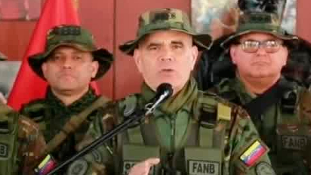 La Fuerza Armada Nacional Bolivariana expresó su respaldo a Delcy Rodríguez como presidenta encargada, tras la captura de Nicolás Maduro.