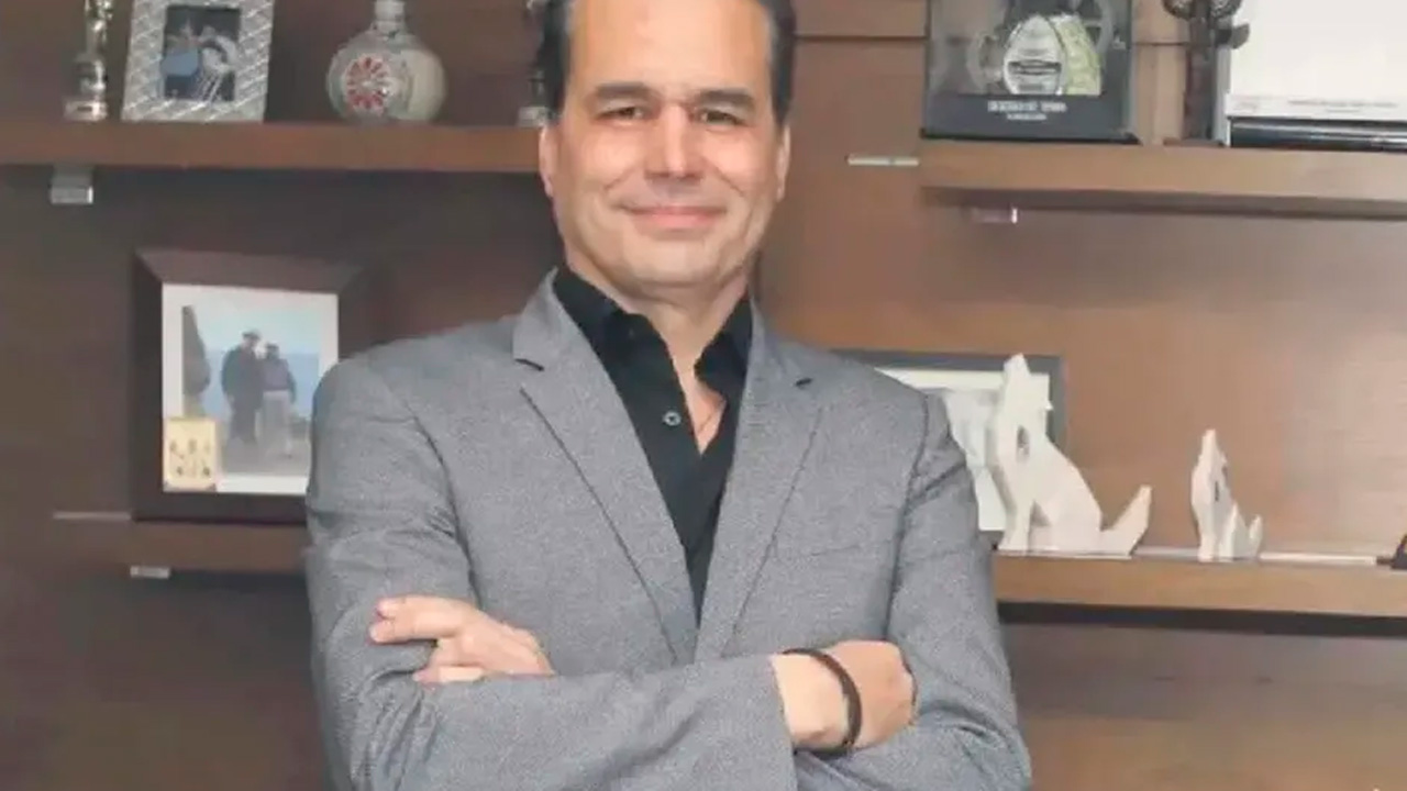 El empresario Adrián Corona, presidente de Grupo Corona, fue localizado sin vida en Atenguillo, Jalisco.