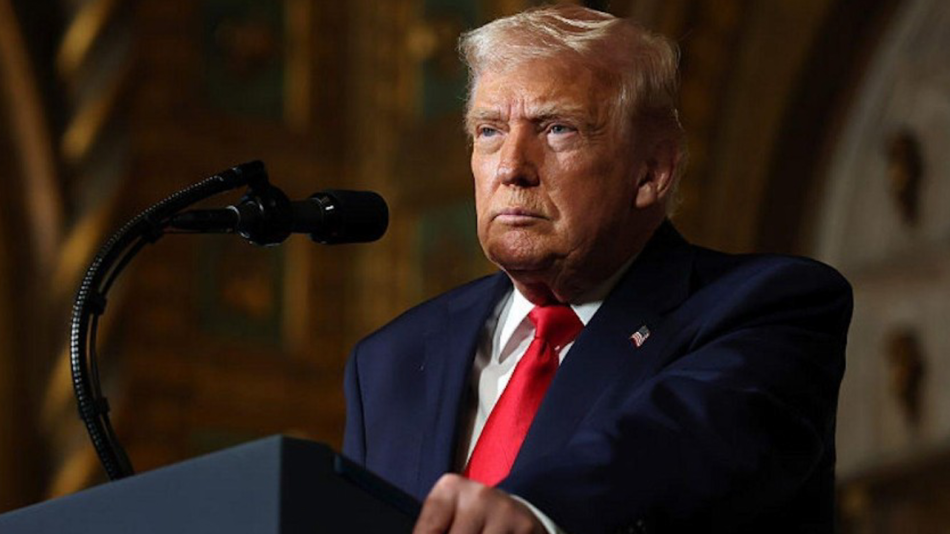 En una entrevista este sábado, el mandatario afirmó que los cárteles gobiernan el país y que la presidenta Claudia Sheinbaum no tiene el control.