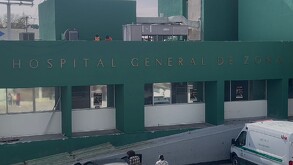 Se observa un edificio verde y dice Hospital de Zona número dos.