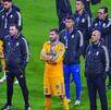 Jugadores y cuerpo técnico de Tigres tras perder la final de Liga MX ante Toluca.