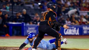Naranjeros en contra de Charros en el juego 5 de los playoffs de la LMP 2025-26.