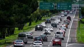 A partir de este 1 de julio entró en vigor el Programa Hoy No Circula en las zonas metropolitanas del Valle de Toluca y Santiago Tianguistenco.