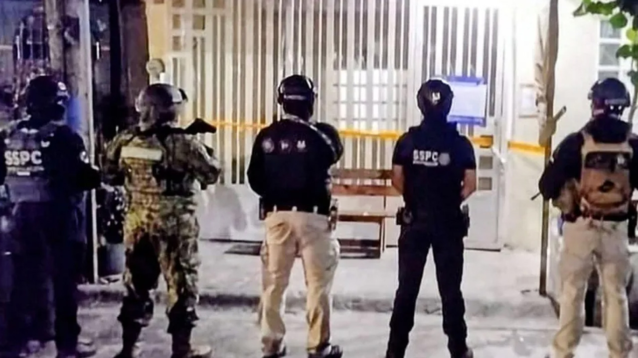 Autoridades realizaron un cateo en un inmueble de Apodaca, señalado como punto de venta de droga.