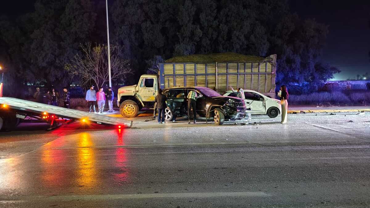 Carros siniestrados Gómez Palacio.