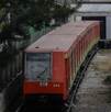 Tren de la Línea 3 del Metro en estación Potrero