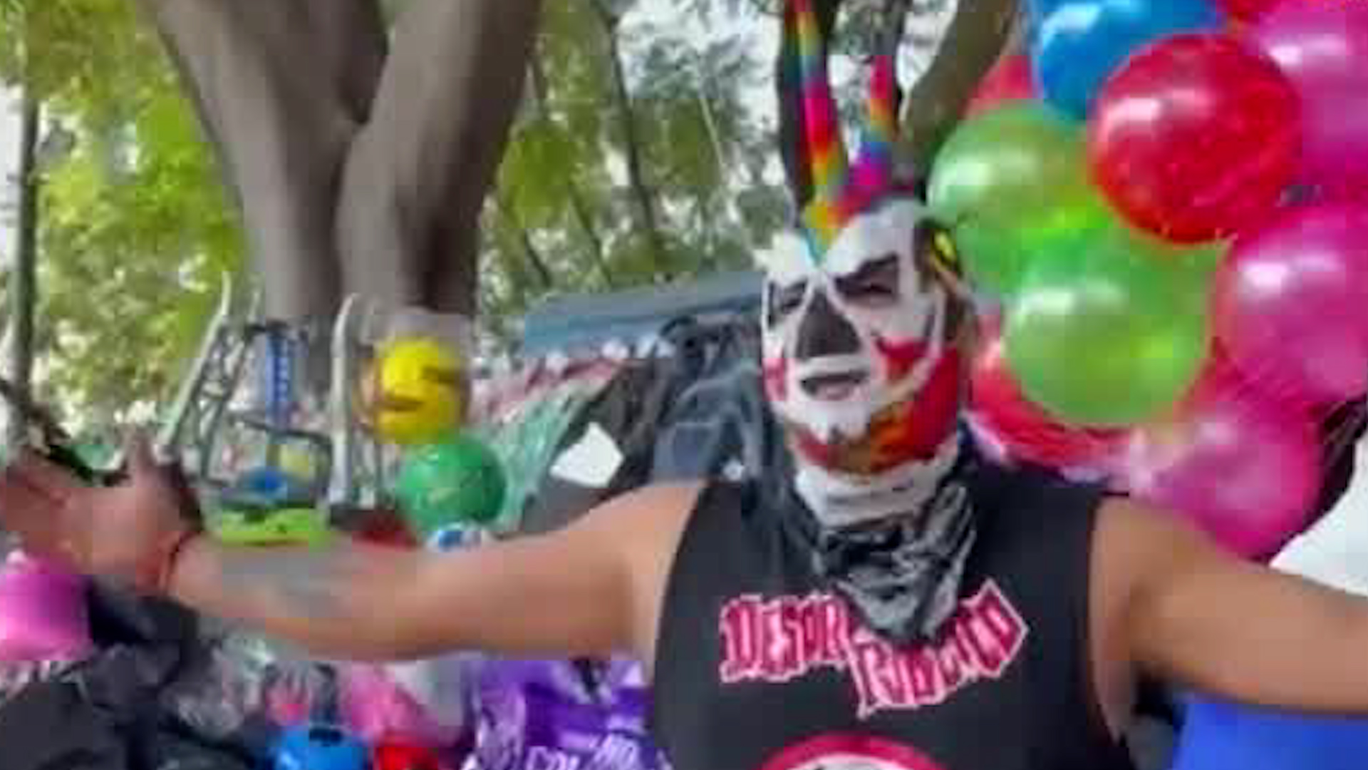 Desde hace más de 35 años el colectivo reparte juguetes y ropa para infancias en situación vulnerable.