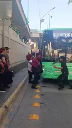 El incidente se registró la tarde del martes 6 de enero en la estación San Nicolás de la Línea 2 del Metro, ubicada sobre la avenida Universidad.