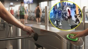 Torniquetes en color gris de un gimnasio