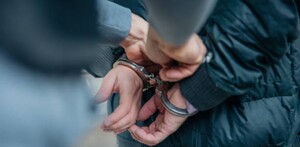 La Fiscalía de Jalisco capturó a Juan Gabriel “N”, presunto autor intelectual del asesinato del jefe de la División de Robo a Vehículos de la PGJ y su esposa.