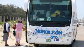 Unidades de transporte turístico en Nuevo León.