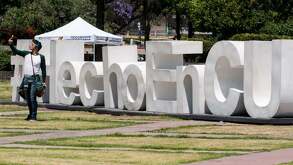 Estudiante de la UNAM durante proceso de preinscripción UNAM 2026-2027