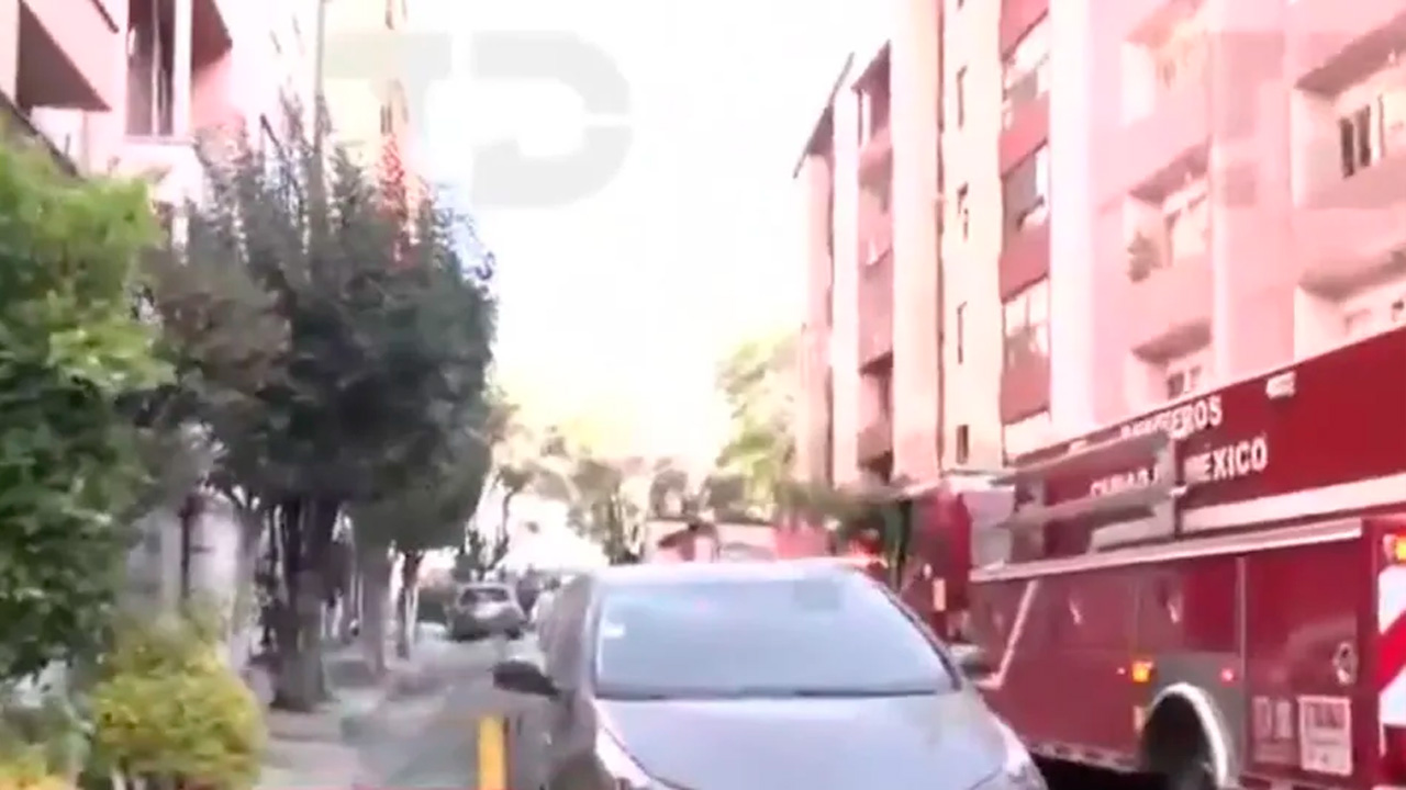 Una explosión por acumulación de gas en un edificio de Paseos de Taxqueña, Coyoacán, dejó al menos cinco personas lesionadas.
