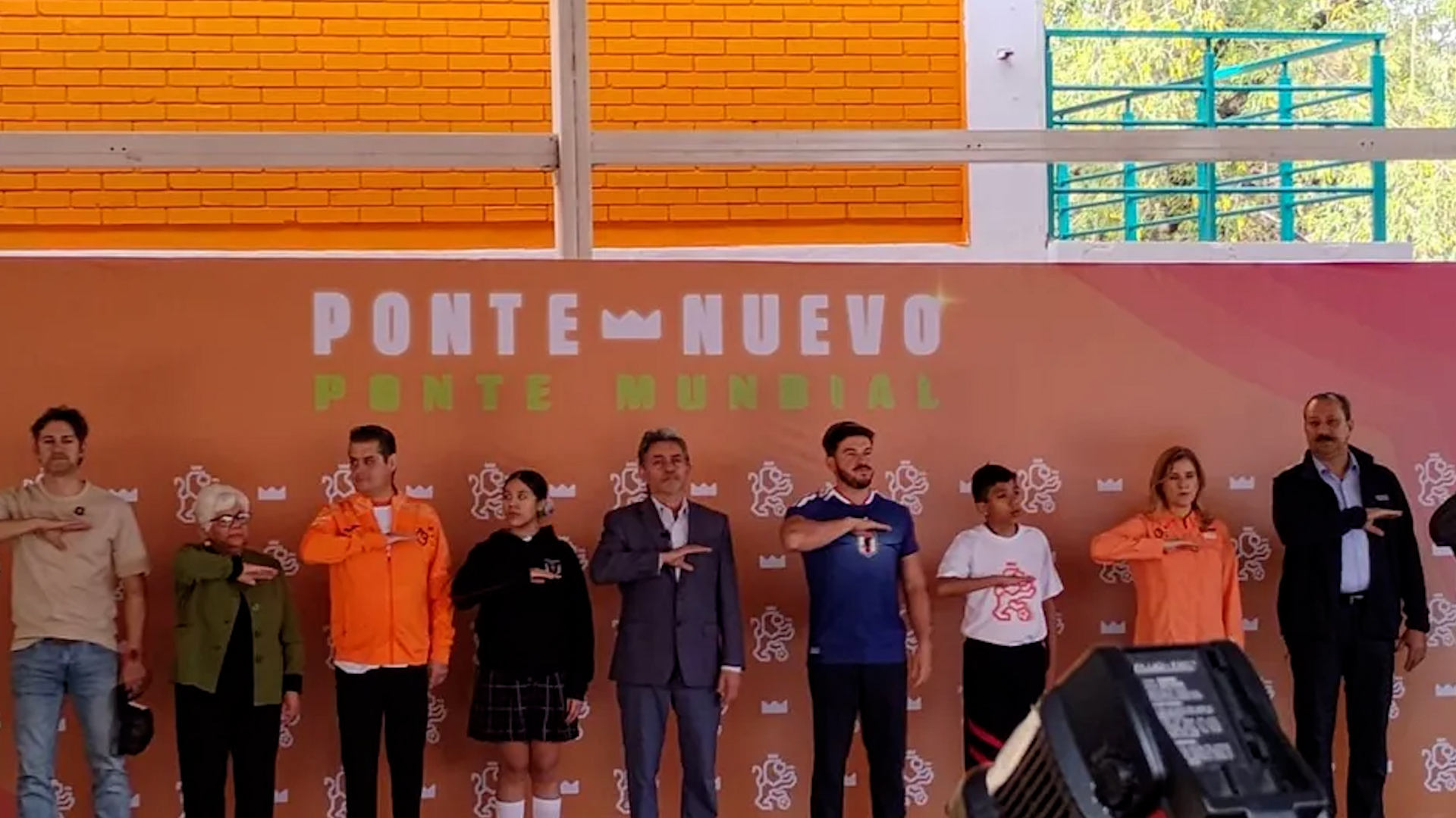 Aquellas escuelas que cuenten con las instalaciones apropiadas para esta iniciativa deberán apuntarse para recibir el beneficio.