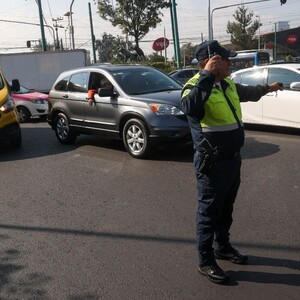 Tráfico en la Ciudad de México el domingo 11 de enero por Hoy No Circula.
